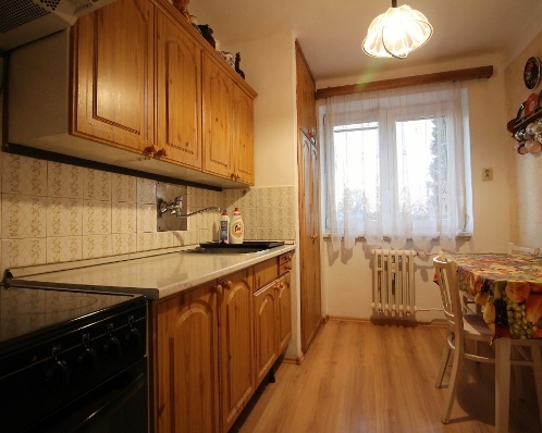 Pronájem bytu 3+1, Sezimovo Ústí, ulice Nerudova - byt pronajatý do 10 dnů od zveřejnění - nájemné 7.000,-Kč + poplatky